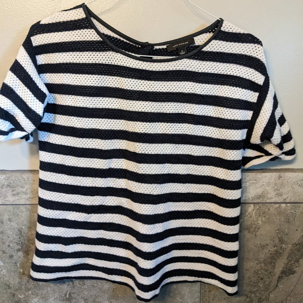 Ann Taylor Knit Blouse